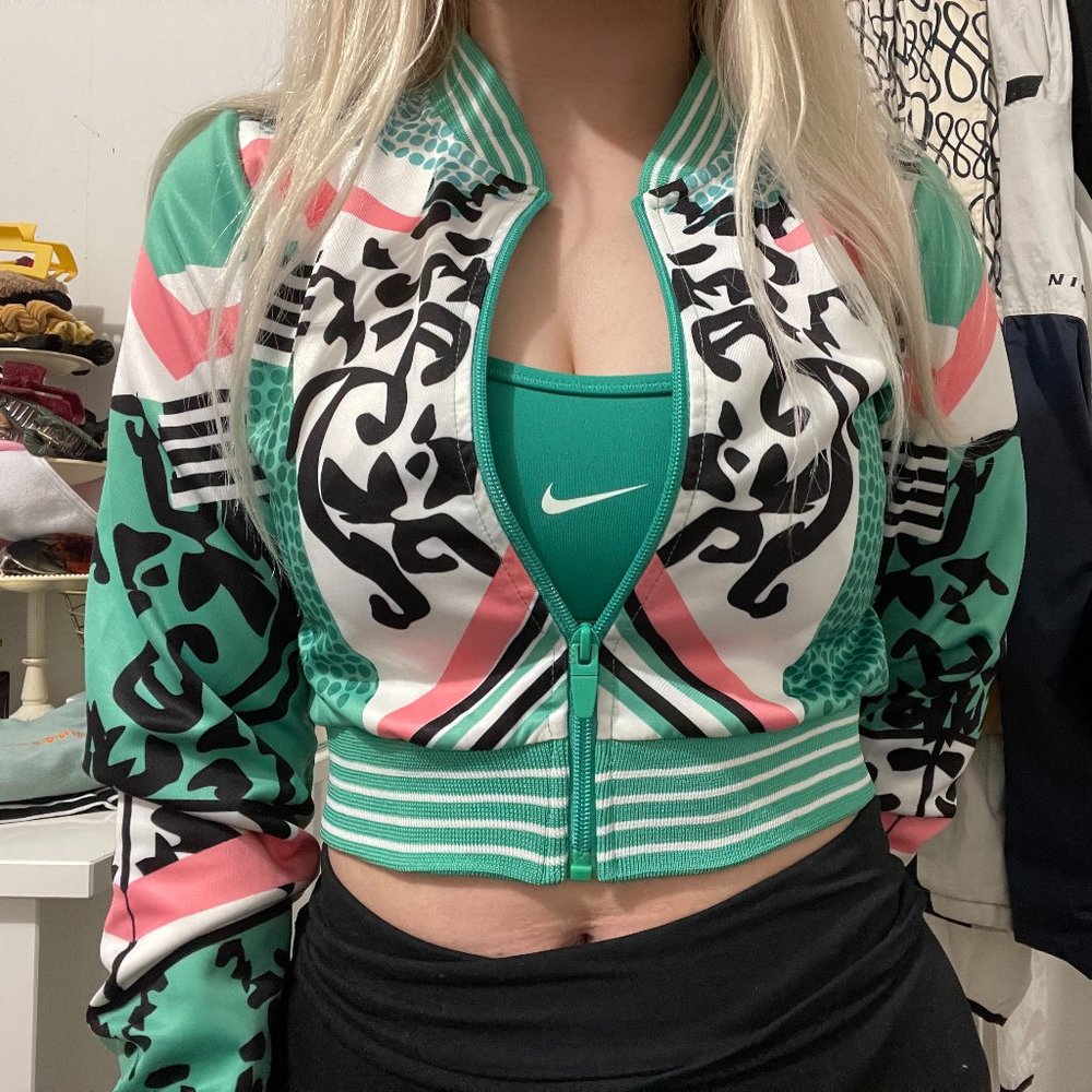 AQ-Sport Cropped Exercise Jacket